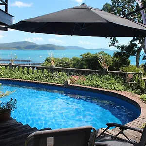 https://whitsunday-moorings-bb.queenslandhotels.net