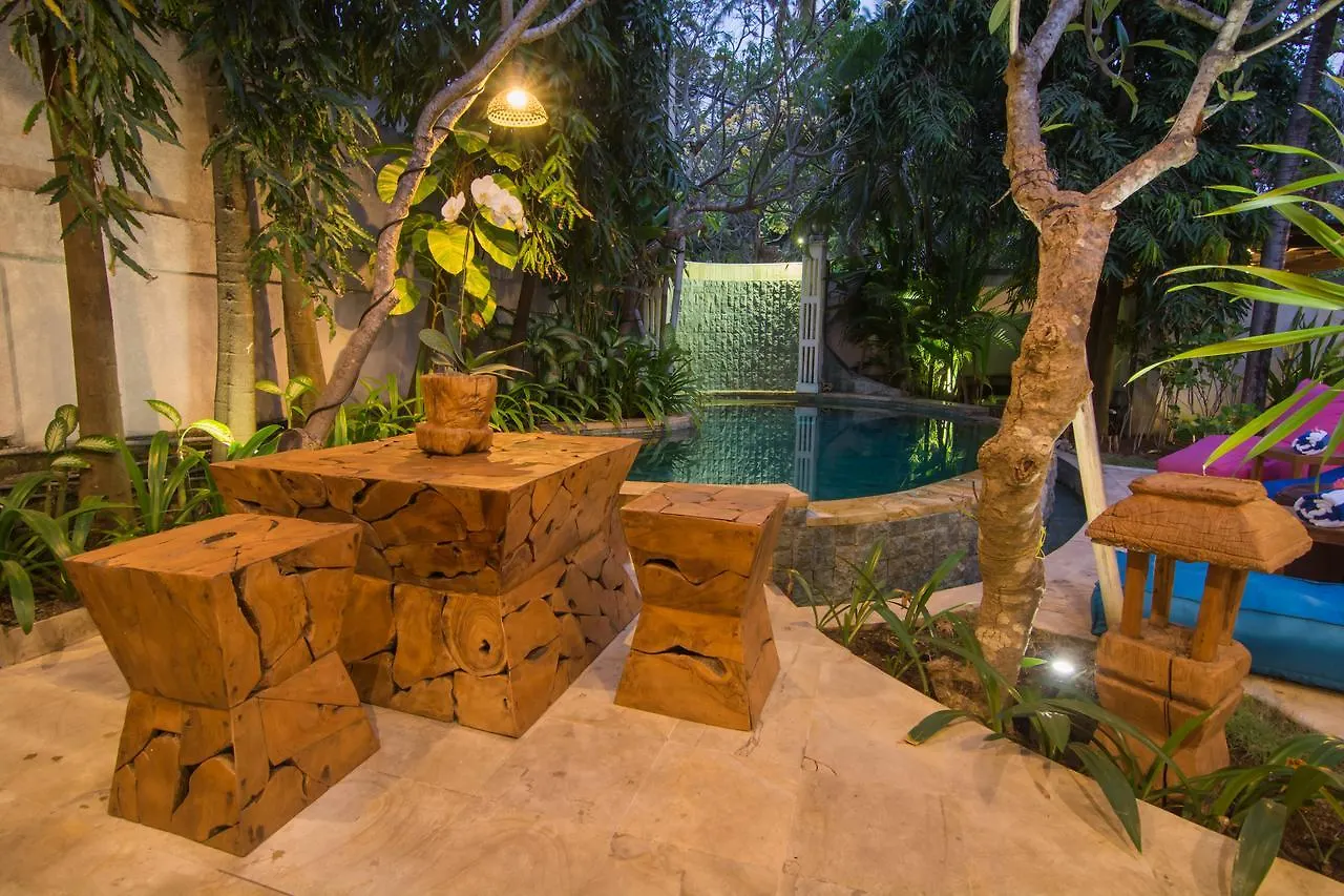 Bale Seminyak Bed and Breakfast
